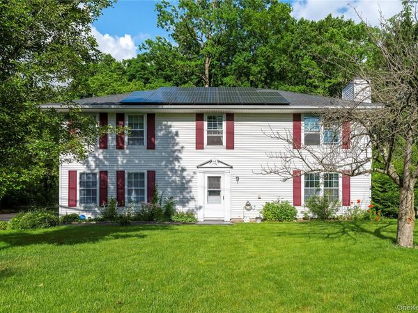 44 Inwood Avenue , Poughkeepsie, NY 12601