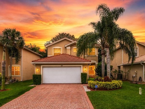 7890 Jewelwood Drive, Boynton Beach, FL 33437