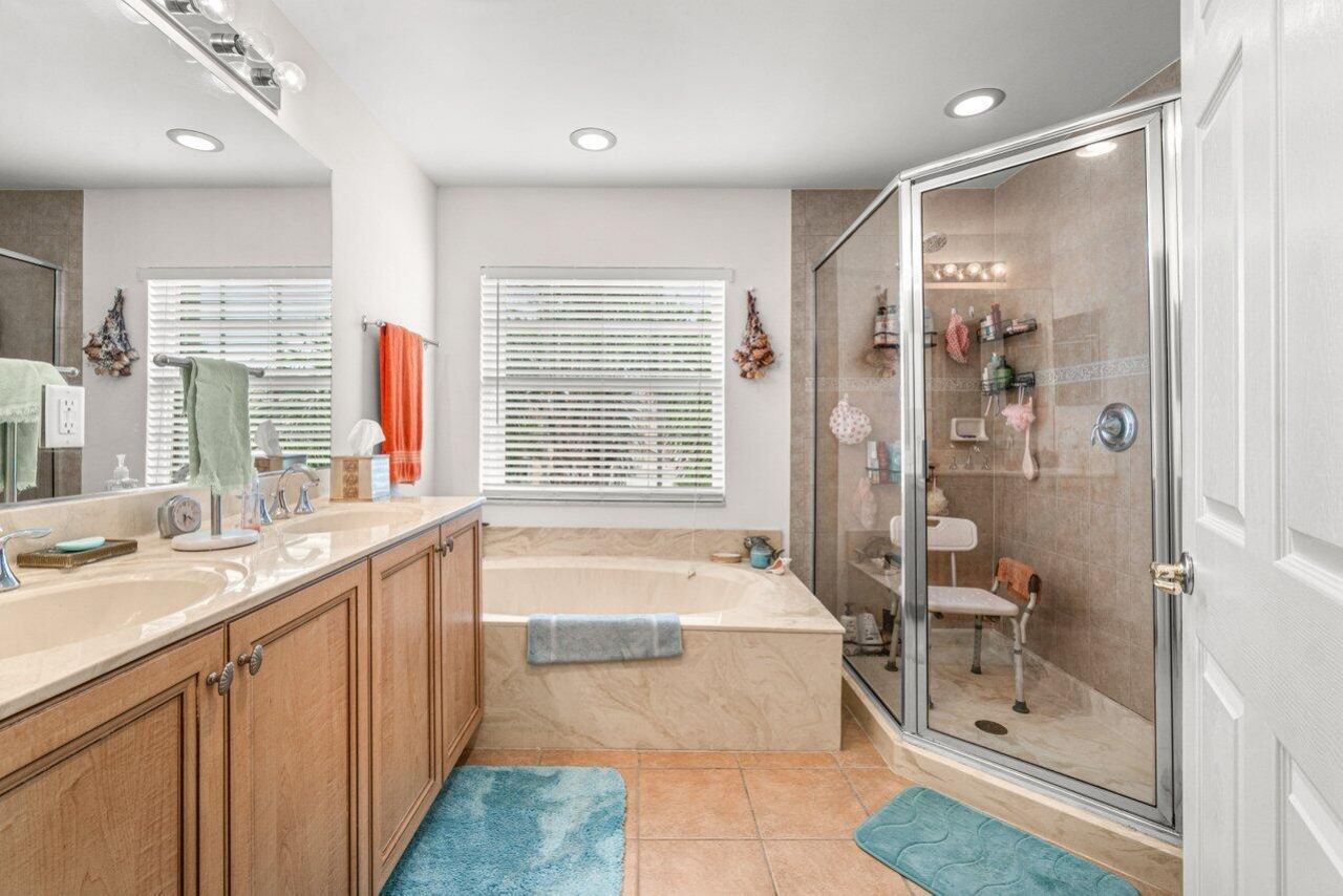 7890 Jewelwood Drive, Boynton Beach, FL 33437 Photo