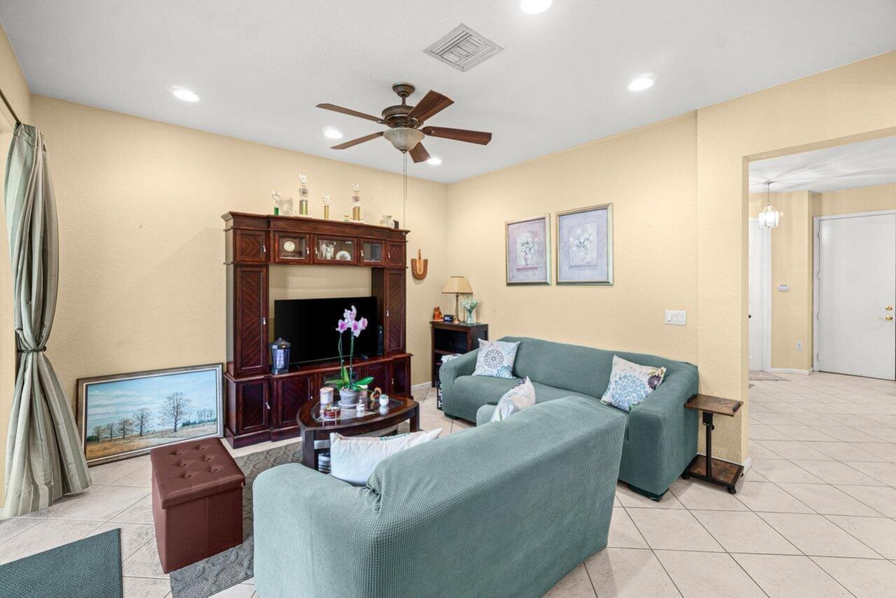 7890 Jewelwood Drive, Boynton Beach, FL 33437 Photo