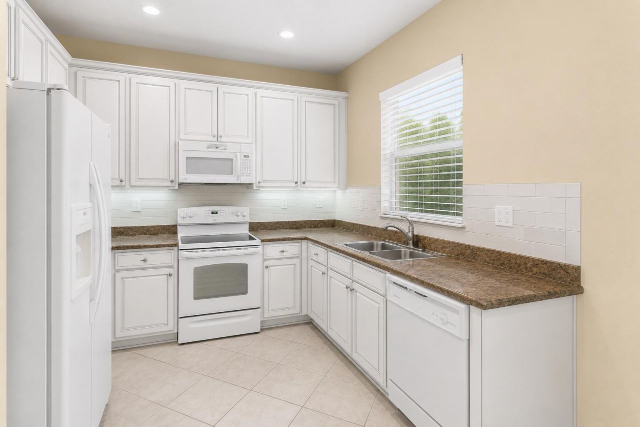 7890 Jewelwood Drive, Boynton Beach, FL 33437 Photo