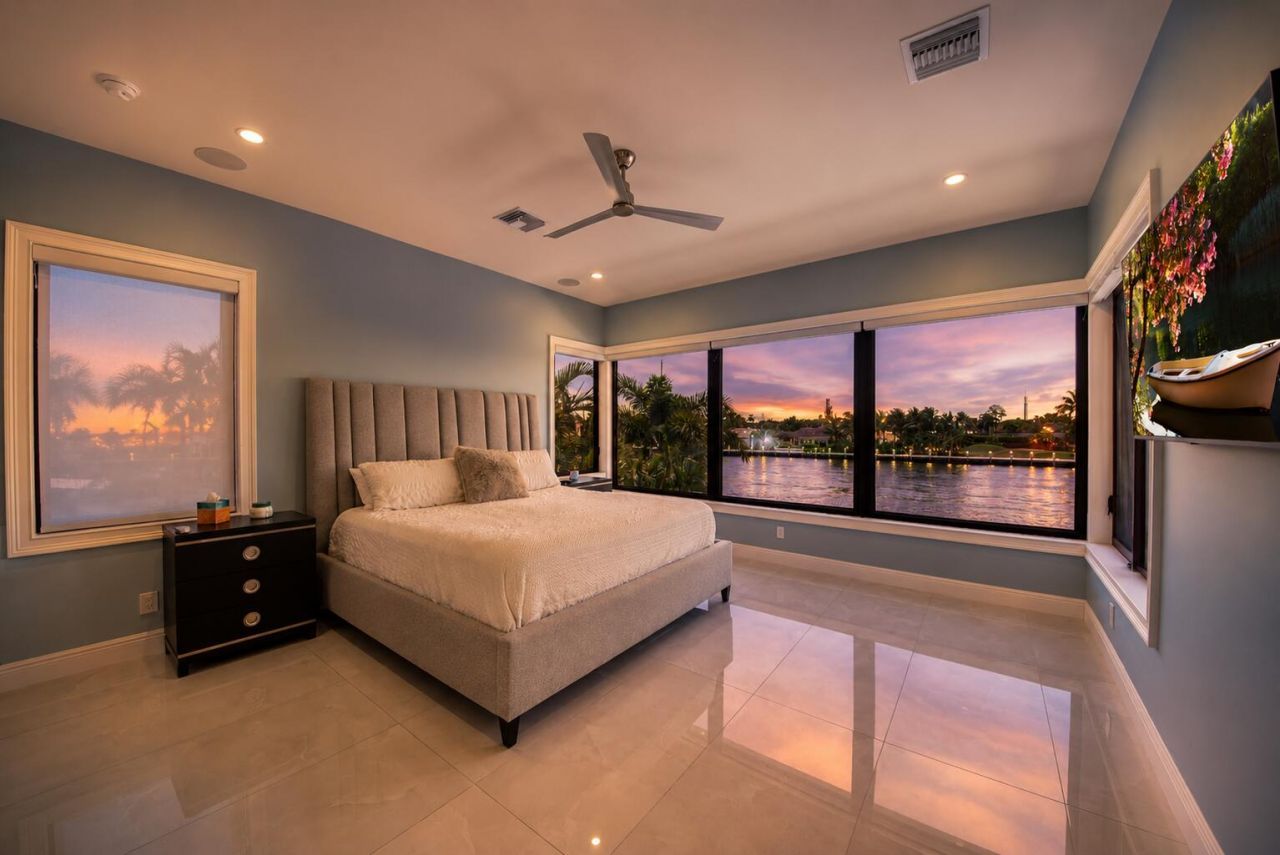 4555 W Tradewinds Avenue, Lauderdale by the Sea, FL 33308 Photo