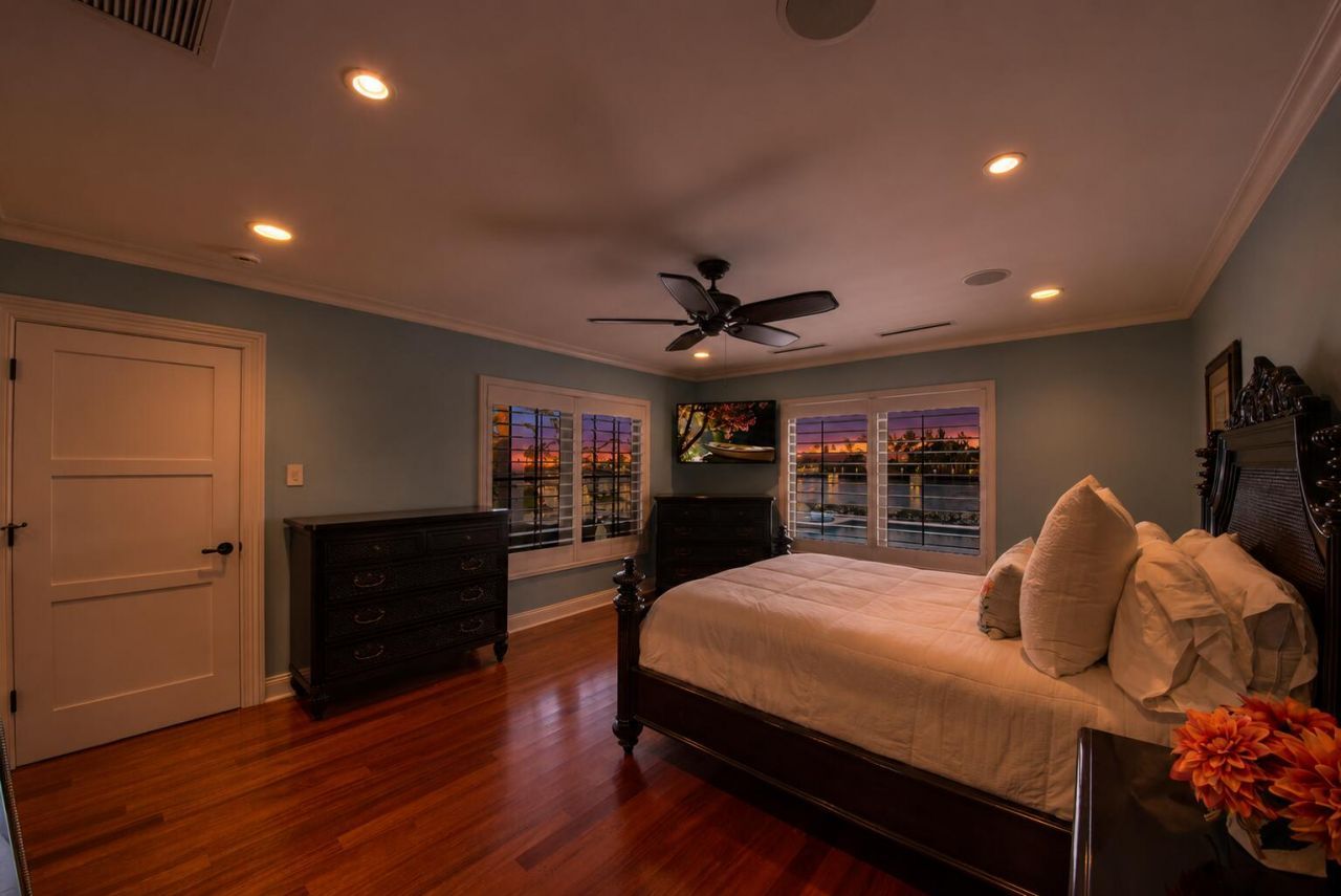 4555 W Tradewinds Avenue, Lauderdale by the Sea, FL 33308 Photo