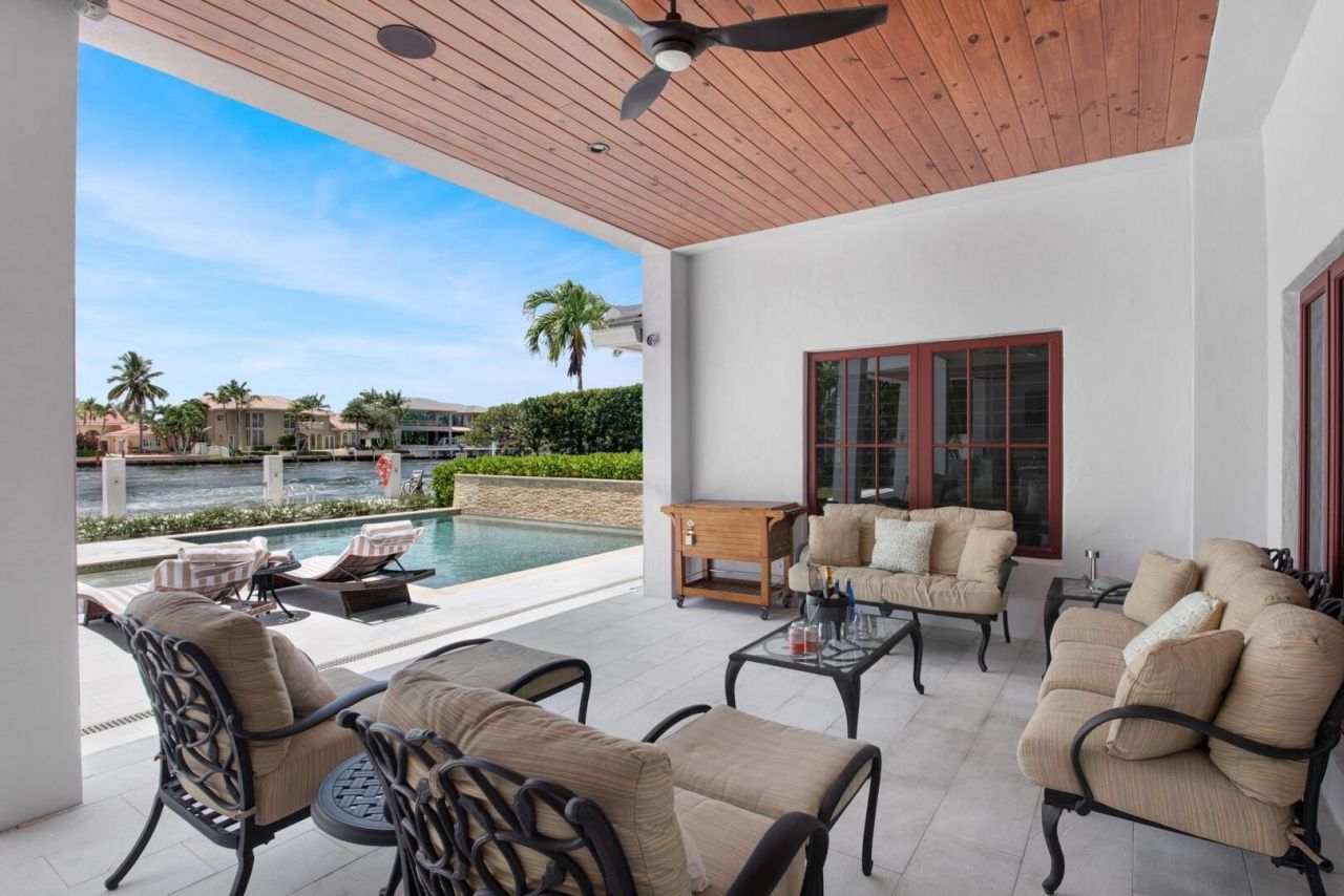 4555 W Tradewinds Avenue, Lauderdale by the Sea, FL 33308 Photo