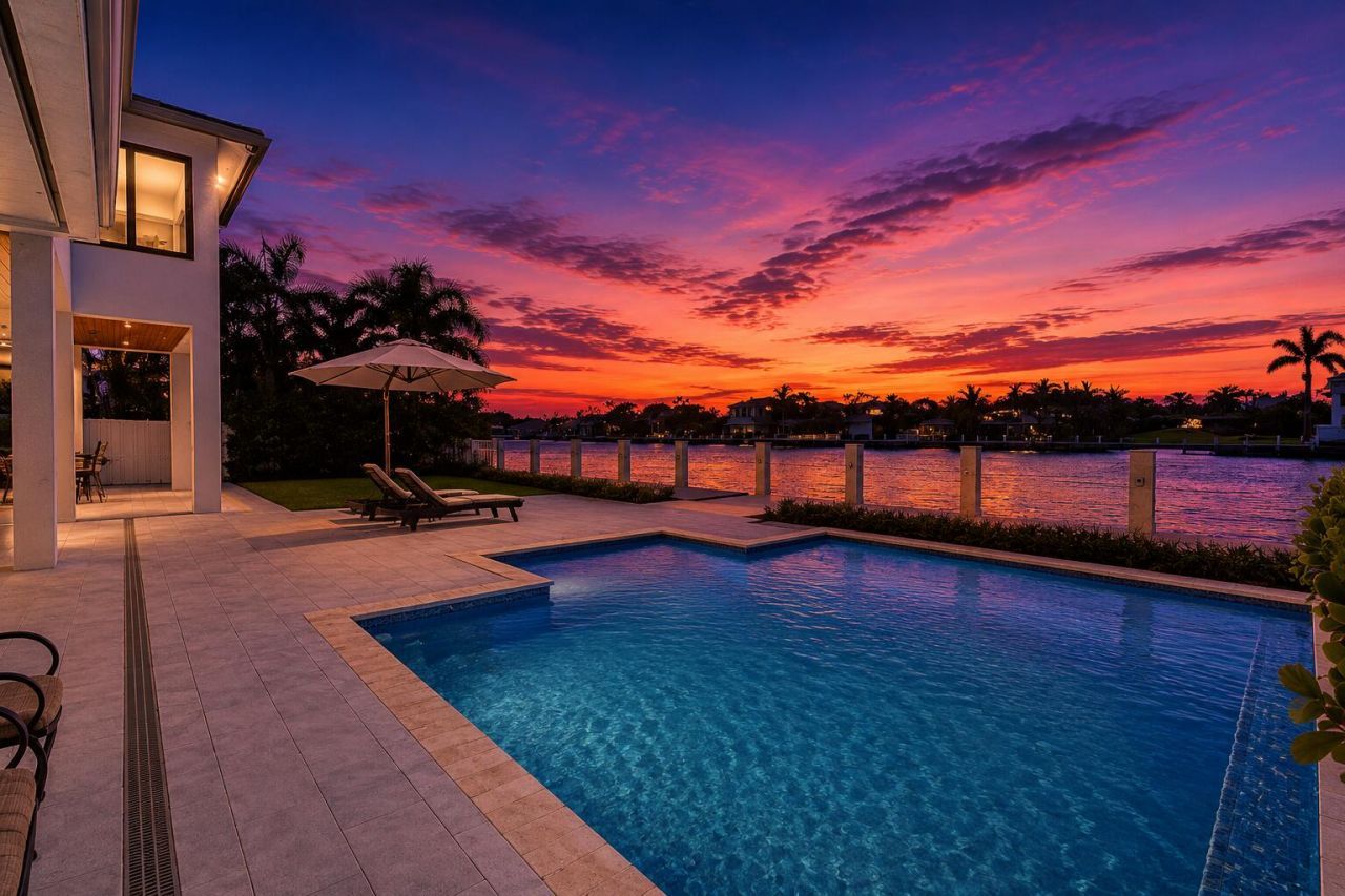 4555 W Tradewinds Avenue, Lauderdale by the Sea, FL 33308 Photo