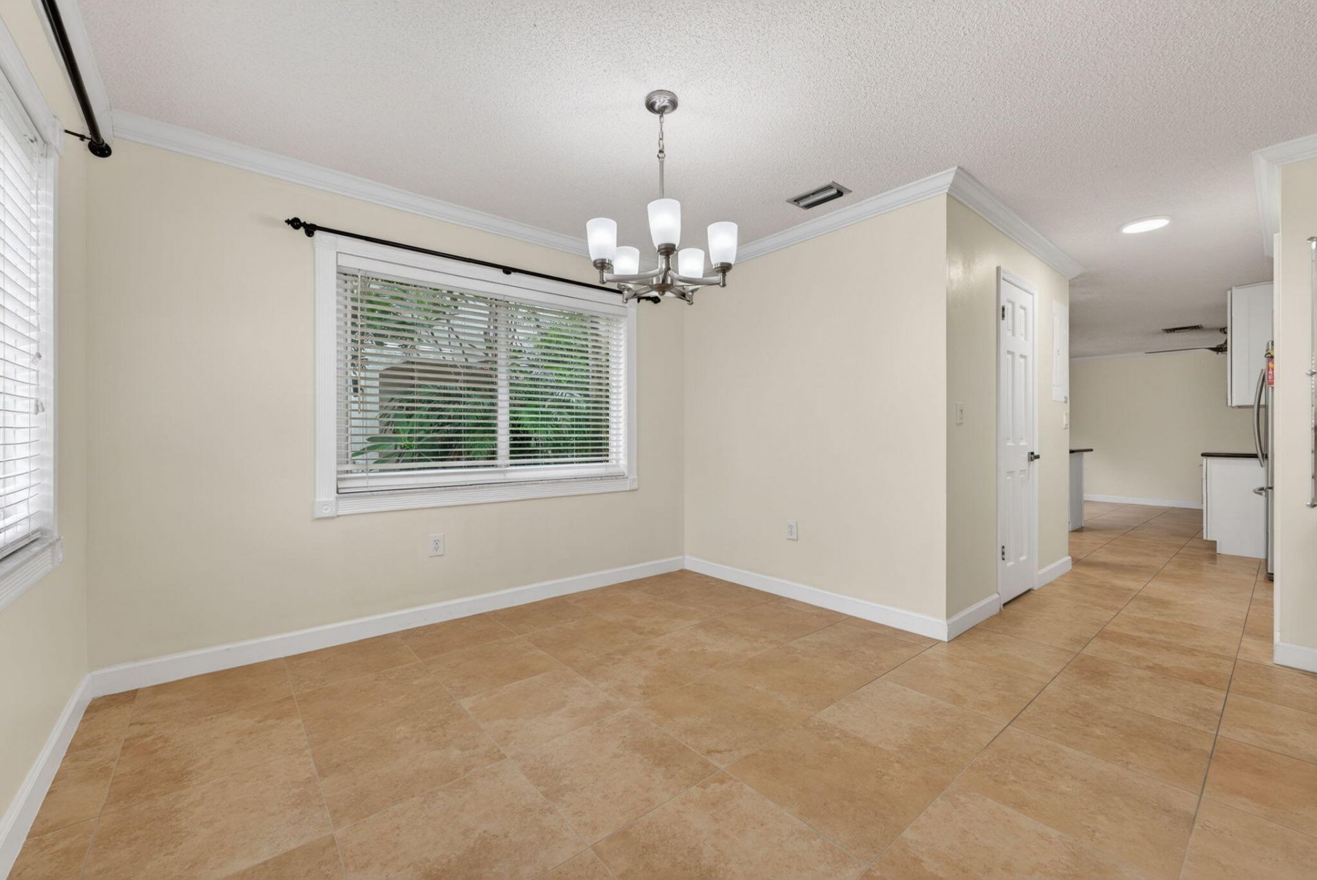 704 SW 89th Avenue, Plantation, FL 33324 Photo