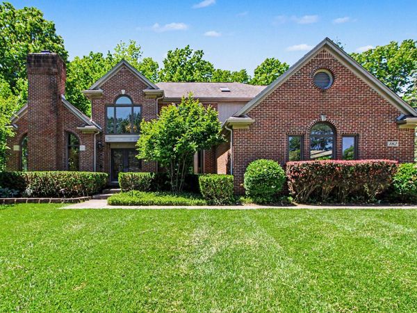 182 Kilkenny Court, Ann Arbor, MI 48103