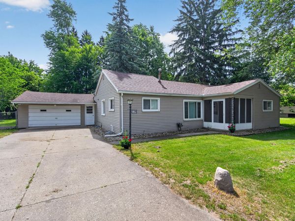 539 Jacqueline Street, Jackson, MI 49202