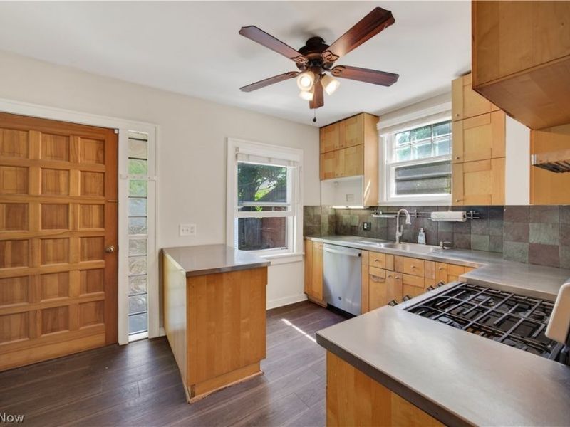 2943 Edgehill Road, Cleveland Heights, OH 44118 Photo 15