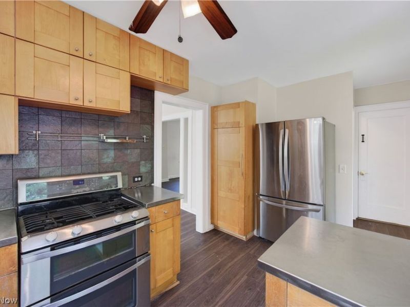 2943 Edgehill Road, Cleveland Heights, OH 44118 Photo 17