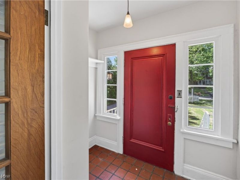 2943 Edgehill Road, Cleveland Heights, OH 44118 Photo 4