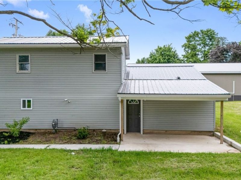 30436 State Route 172, East Rochester, OH 44625 Photo 2