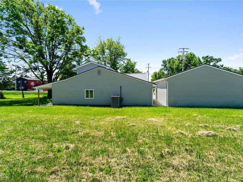 30436 State Route 172, East Rochester, OH 44625 Photo 8