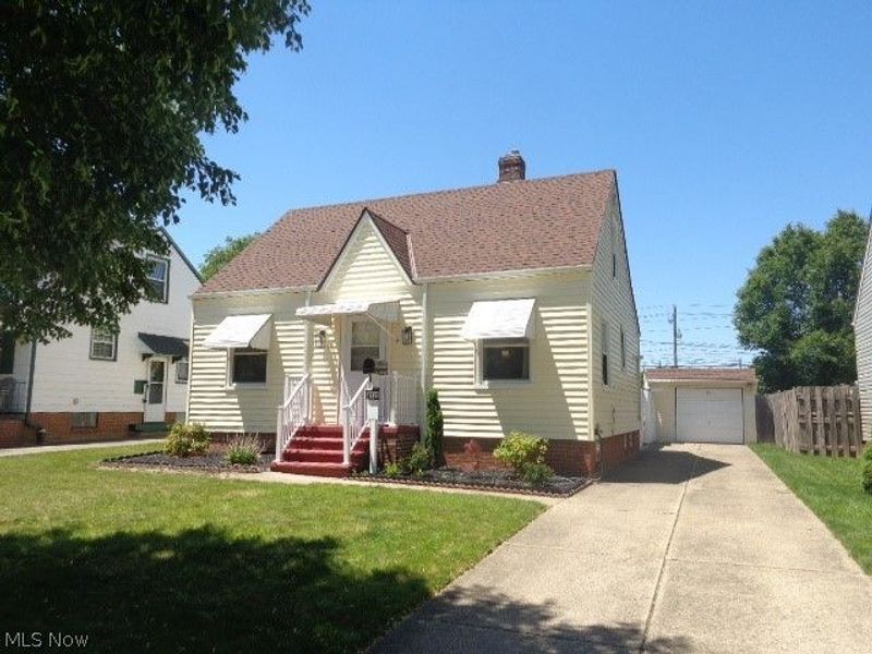 4396 Rockland Drive , Brooklyn, OH 44144 Photo 3