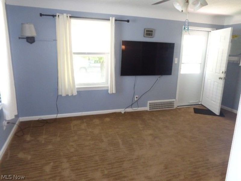 4396 Rockland Drive , Brooklyn, OH 44144 Photo 7