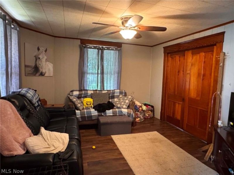284 2nd Street SW, Carrollton, OH 44615 Photo 5