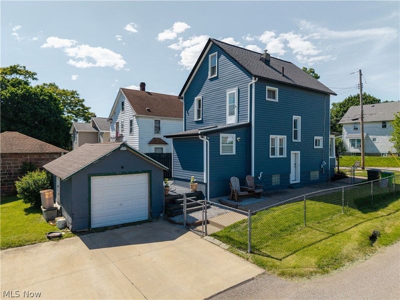 964 Northview Avenue, Barberton, OH 44203 Photo 2