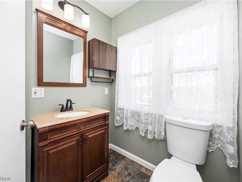 964 Northview Avenue, Barberton, OH 44203 Photo 7