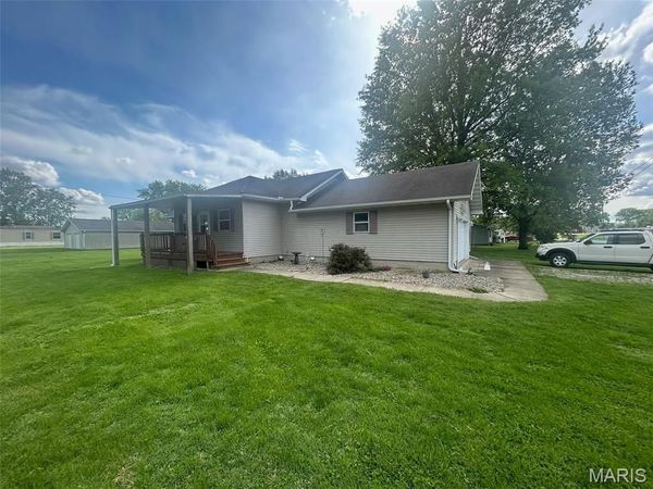 519 S Madison Street, Ramsey, IL 62080