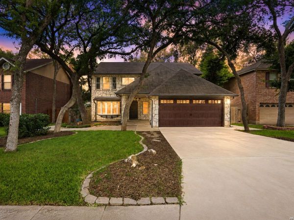 3318 Carnaby Creek Dr, San Antonio, TX 78247