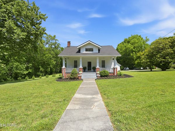 4413 Tazewell Pike, Knoxville, TN 37918