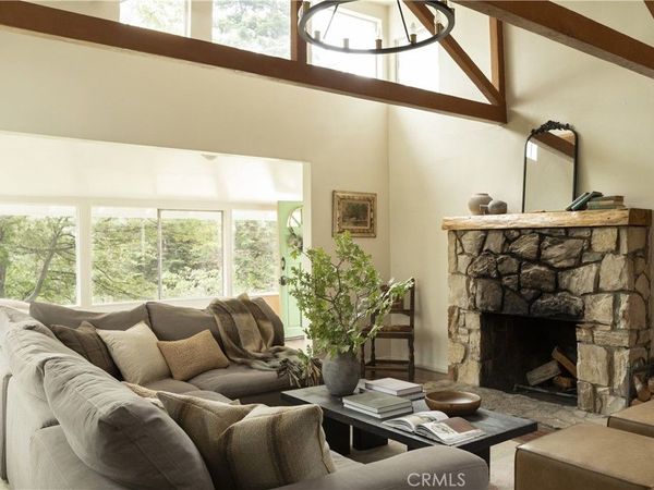26498 Lake Forest Drive, Twin Peaks, CA 92391