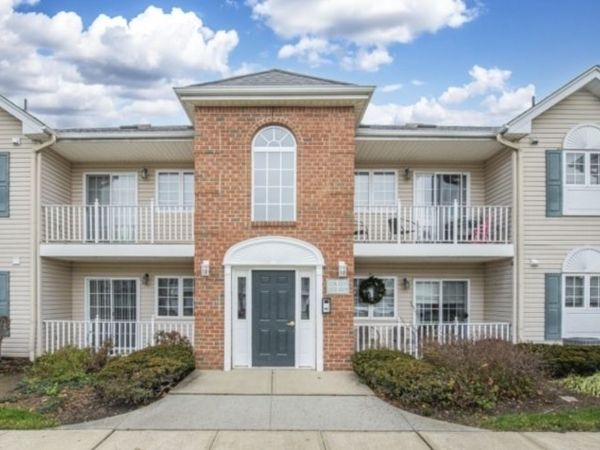 105 Roseland Ave, Caldwell, NJ 07006