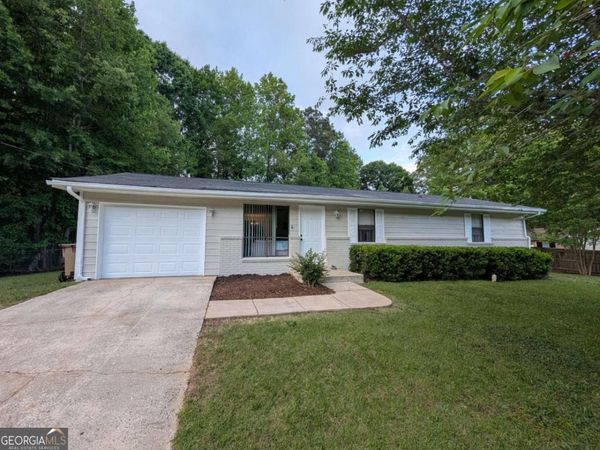 61 Trina Avenue NE, Kennesaw, GA 30144