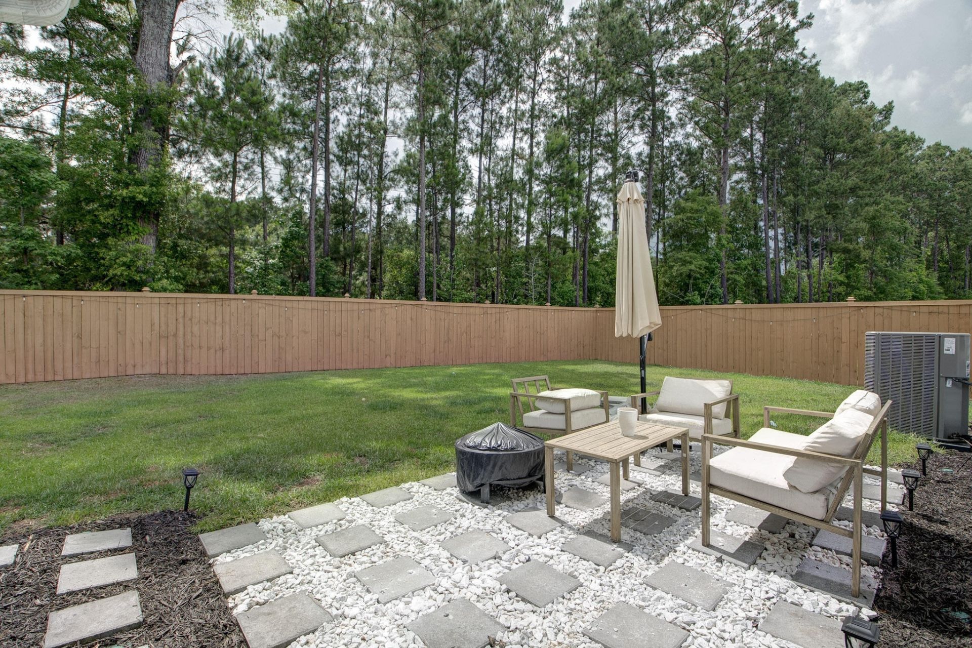 339 Blue Oak Drive Photo 14