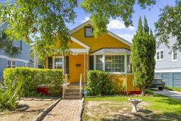 26 Alberta Avenue photo 4
