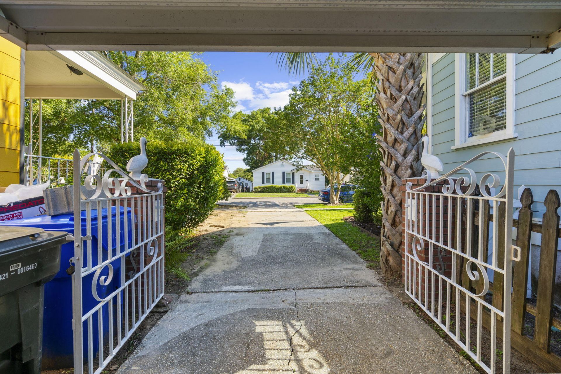 26 Alberta Avenue Photo 25