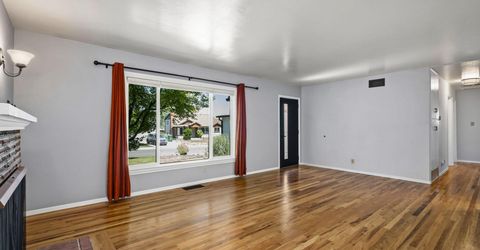 865 Munley Drive, Reno, NV 89503 Photo