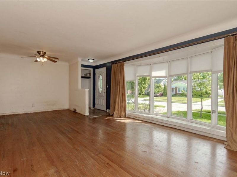 1562 Empire Road , Wickliffe, OH 44092 Photo 5