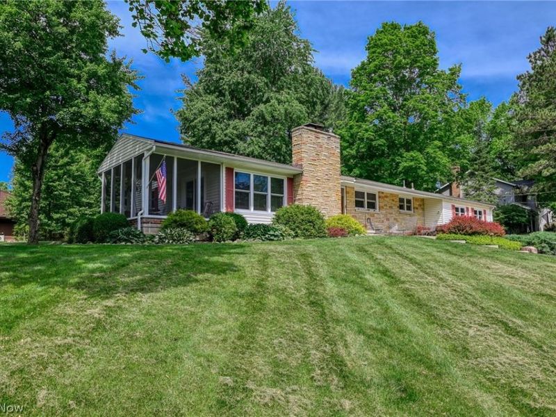 7471 Skyview Drive , Kent, OH 44240 Photo 4
