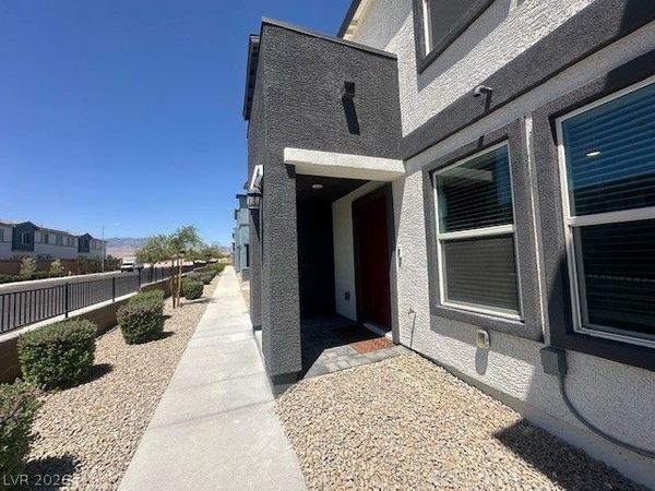 9469 Peaceful River Avenue , Las Vegas, NV 89178