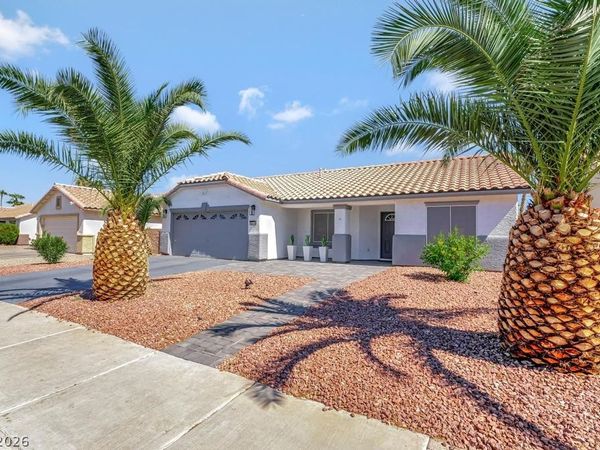 316 Desert Knolls Street, Henderson, NV 89014
