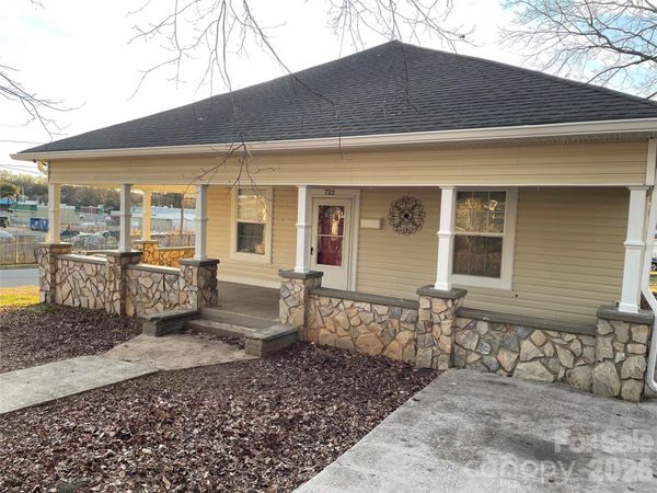 722 Live Oak Street , Shelby, NC 28150