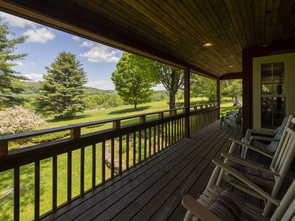 193 Chester Arthur Road, Hartford, VT 05059