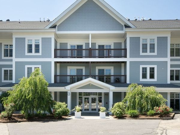 501 Commerce Dr, Unit 3-113, Braintree, MA 02184