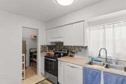 1425 Teague Rd.  photo 4