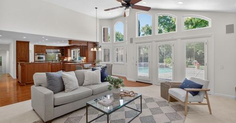 8595 Mackey Rd, Elk Grove, CA 95624 Photo