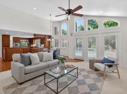 8595 Mackey Rd, Elk Grove, CA 95624 Photo