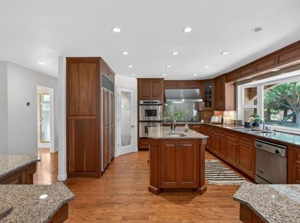 8595 Mackey Rd, Elk Grove, CA 95624 Photo