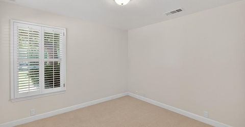 8595 Mackey Rd, Elk Grove, CA 95624 Photo