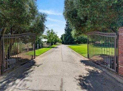 8595 Mackey Rd, Elk Grove, CA 95624 Photo