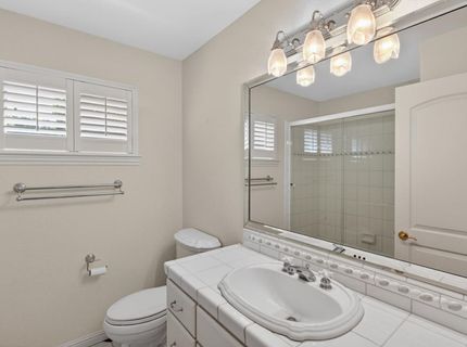 8595 Mackey Rd, Elk Grove, CA 95624 Photo