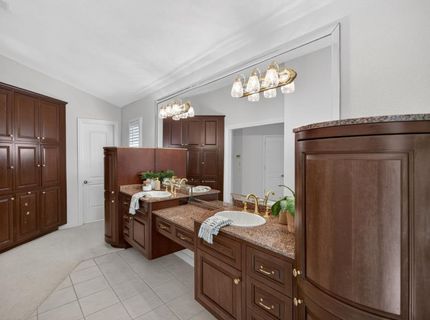 8595 Mackey Rd, Elk Grove, CA 95624 Photo
