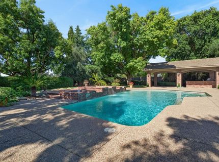 8595 Mackey Rd, Elk Grove, CA 95624 Photo