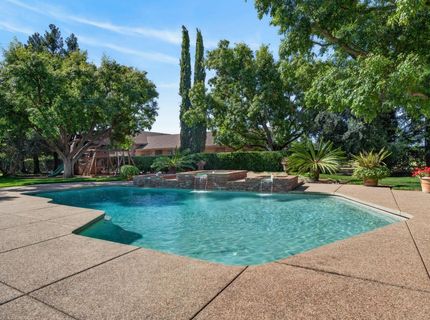8595 Mackey Rd, Elk Grove, CA 95624 Photo