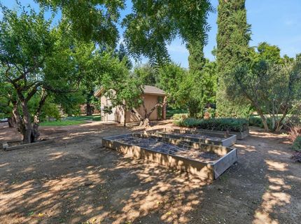 8595 Mackey Rd, Elk Grove, CA 95624 Photo
